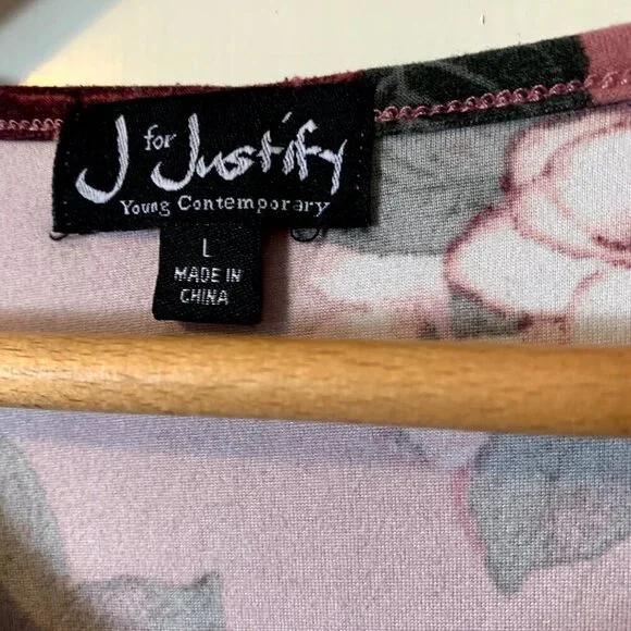 Pink Floral Top / Shirt / Blouse - Picture 2 of 5